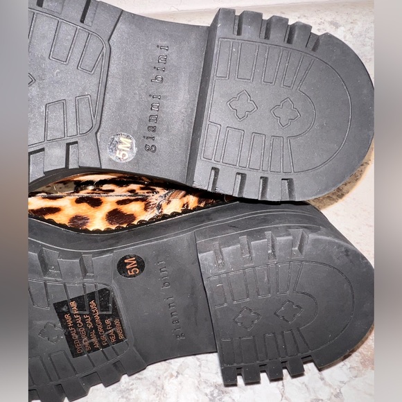 Gianni Bini Lyone Leopard Print Calf Hair Chained Mobwife Chunky Combat Boot - Picture 6 of 7